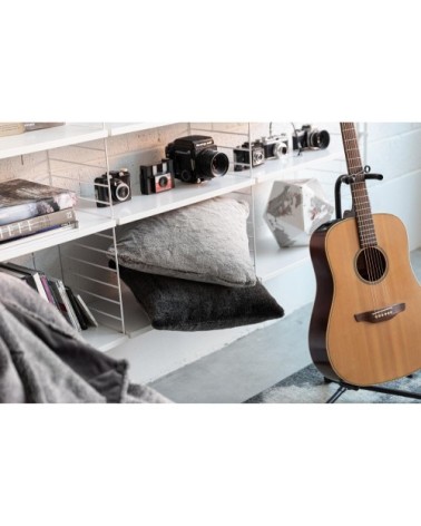 Coussin  en polyester carbone 45 x 45