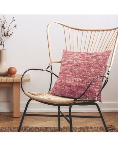 Coussin en cuir tressé rose poudré 45x45