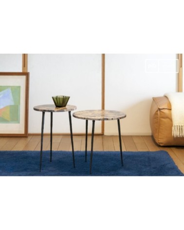 Petite table d'appoint en marbre gris et métal