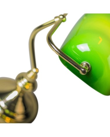Lampe de table en acier vert