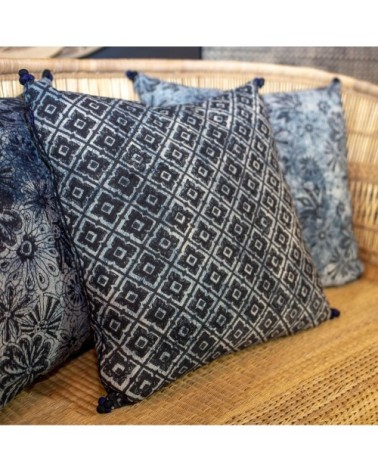 Coussin en coton imprimé bleu et noir avec pompons 45x45