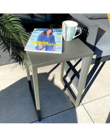 Table d'appoint de jardin acier noir H50cm