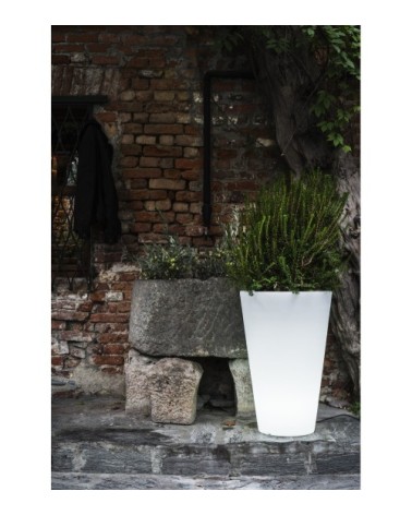 Pot à fleur éclairé en résine recyclable neutre D52cm