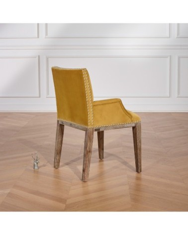 KENZA - Fauteuil de table en velours et en bois clouté jaune moutarde