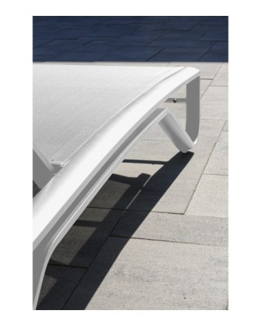 Bain de soleil en aluminium blanc et toile plastifiée blanche