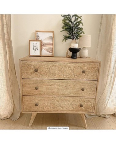 Commode en bois gravé 3 tiroirs