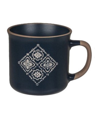 Tasse en céramique bleue motif carreaux