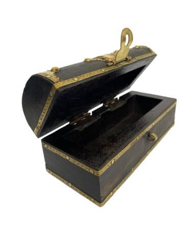 Boite en bois avec décoration en laiton ciselé 12,6x5,4cm