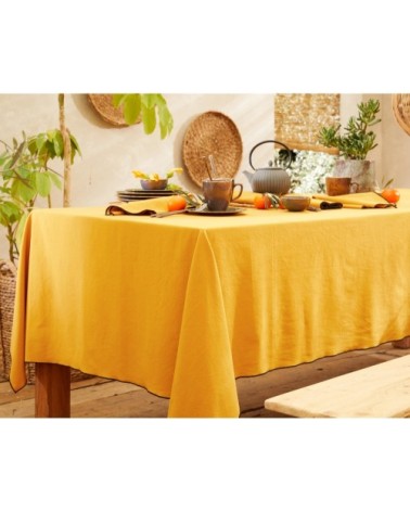 Nappe rectangulaire jaune en coton lavé 160x250