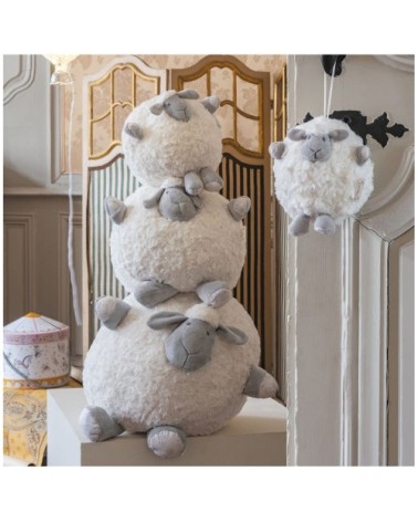 Peluche mouton câlin