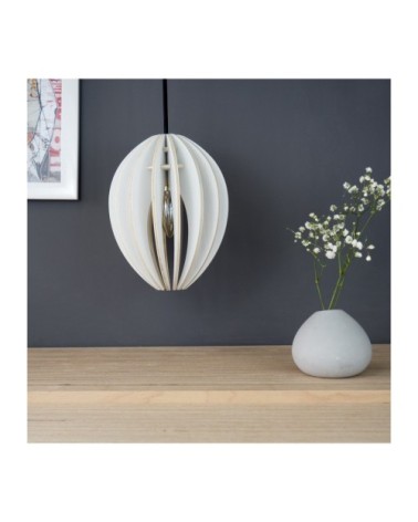 Lampe suspension bois et béton frêne teinté blanc cordon noir