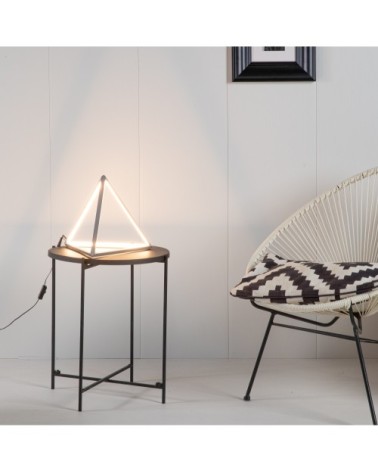 Lampe de table en métal gris