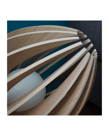 Lampe à poser en bois avec fil noir et ampoule