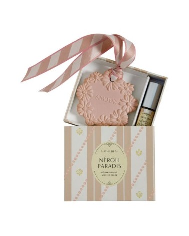 Décor parfumé et concentré de parfum