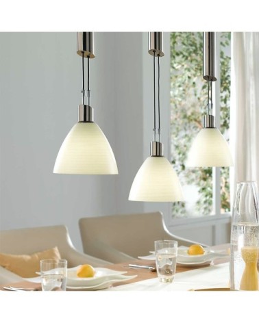 Suspension en métal gris