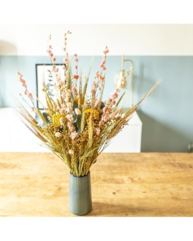 Bouquet de fleurs séchées à base de Delphinium rose