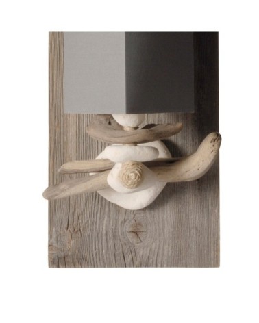 Applique murale en bois gris