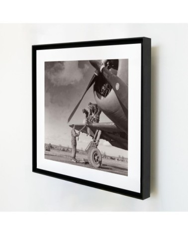 Photo ancienne noir et blanc avion n°12 cadre noir 40x40cm