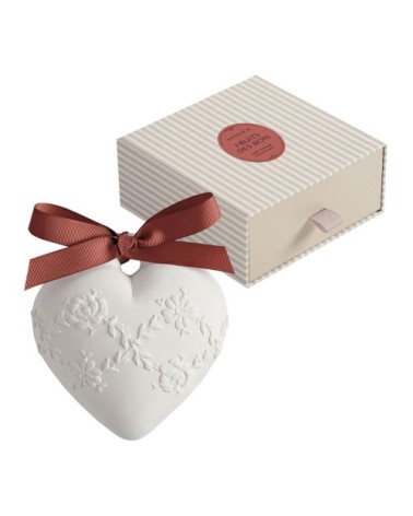Décor parfumé grand cœur brodé - fruits des bois
