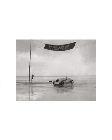 Photo ancienne noir et blanc automobile n°10 cadre noir 60x90cm