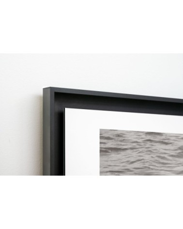 Photo ancienne noir et blanc mer n°79 cadre noir 30x45cm