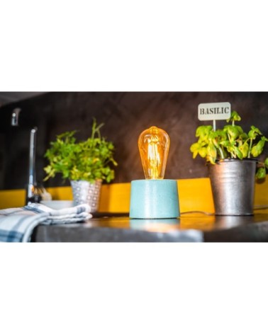 Lampe cylindrique en béton turquoise fabrication artisanale