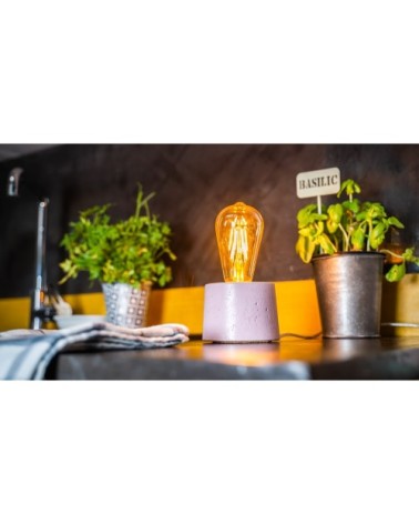 Lampe cylindrique en béton rose fabrication artisanale