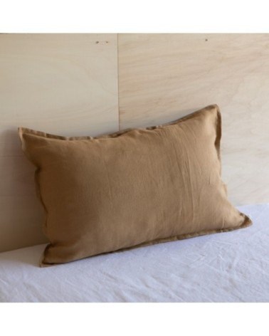 Taie d'oreiller en lin lavé marron camel 65x65