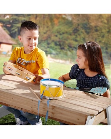 Table sable et eau brun blanc avec parasol
