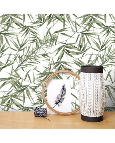 Papier peint intissé feuilles de bambou vert blanc 1005x52cm
